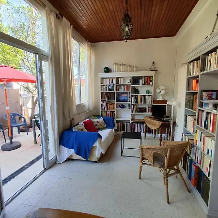 Rdc D'une Maison A La Capte Apartament